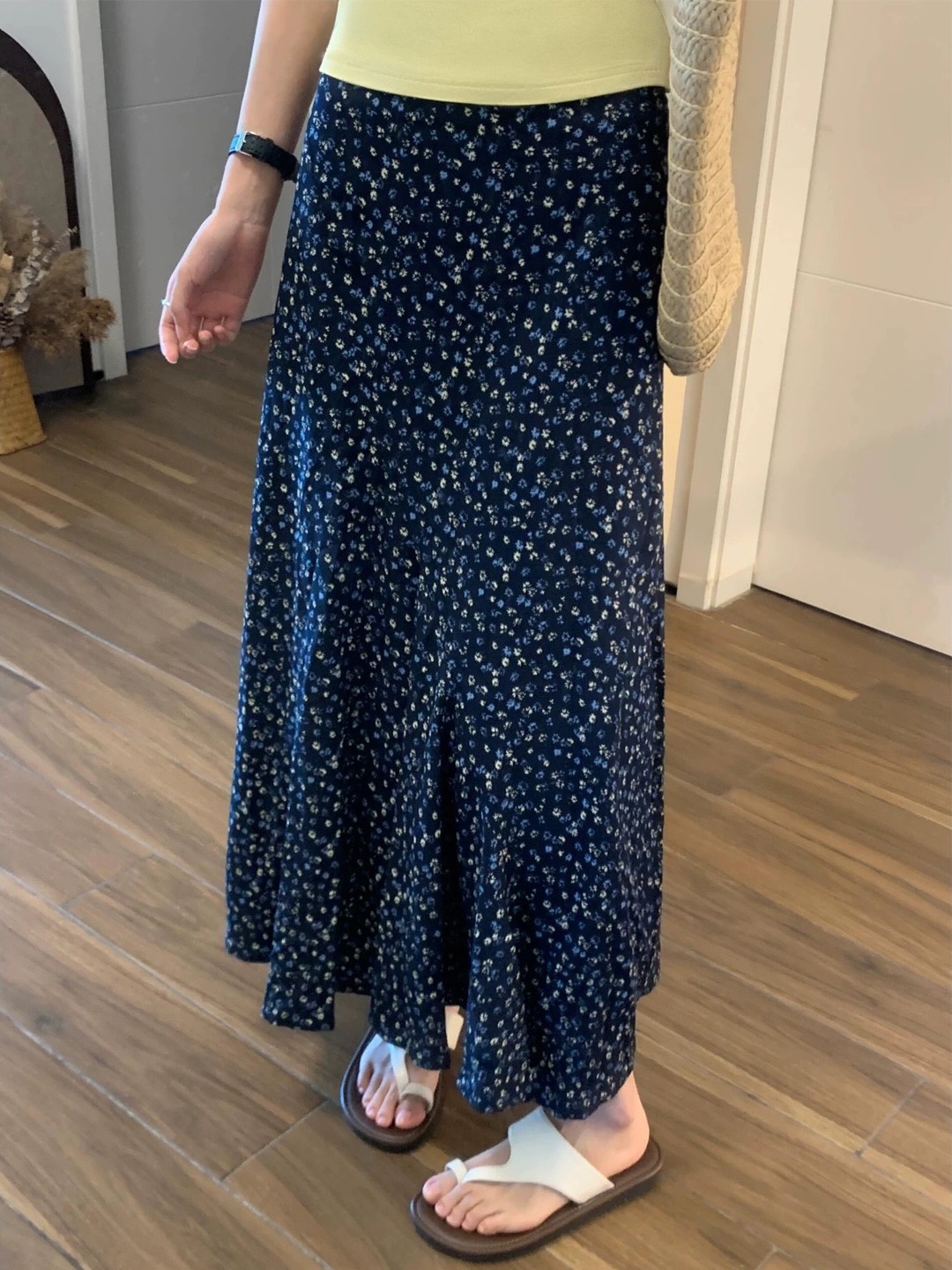 Юбка миди А-силуэта больших ра – обзор и цена Midi Skirt Floral